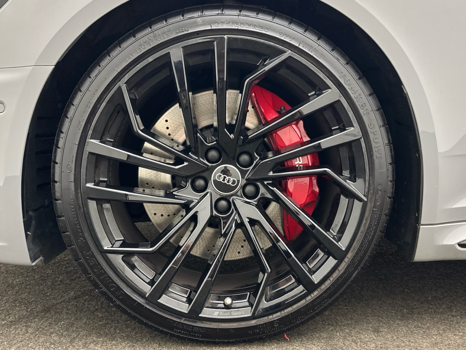 Audi RS 4 Avant