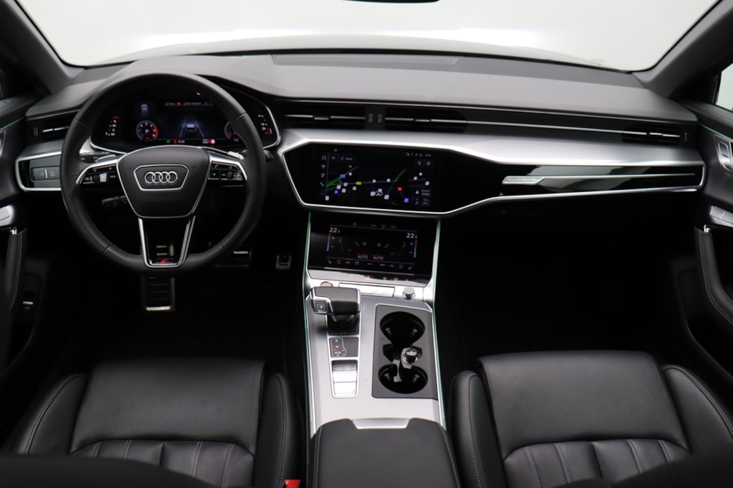 Bild über Audi S6 Avant TDI quattro tiptronic - für weitere Informationen kontaktieren Sie den Audi Partner