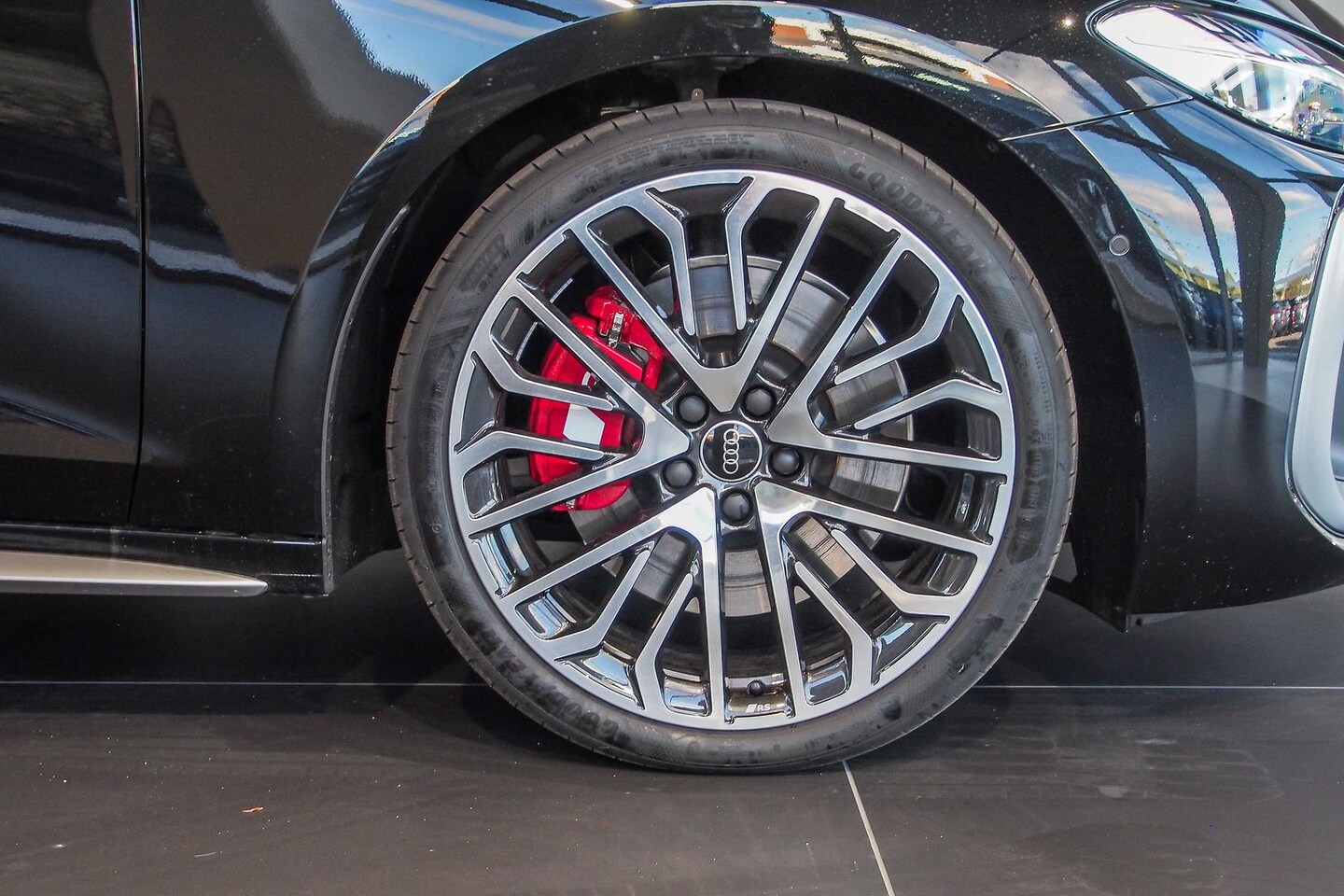Image about Audi S5 Sedan TFSI quattro 270 kW S tronic