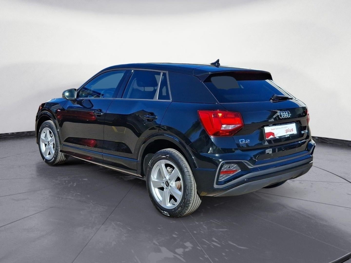 Bild über Audi Q2 S line 35 TFSI S tronic - für weitere Informationen kontaktieren Sie den Audi Partner