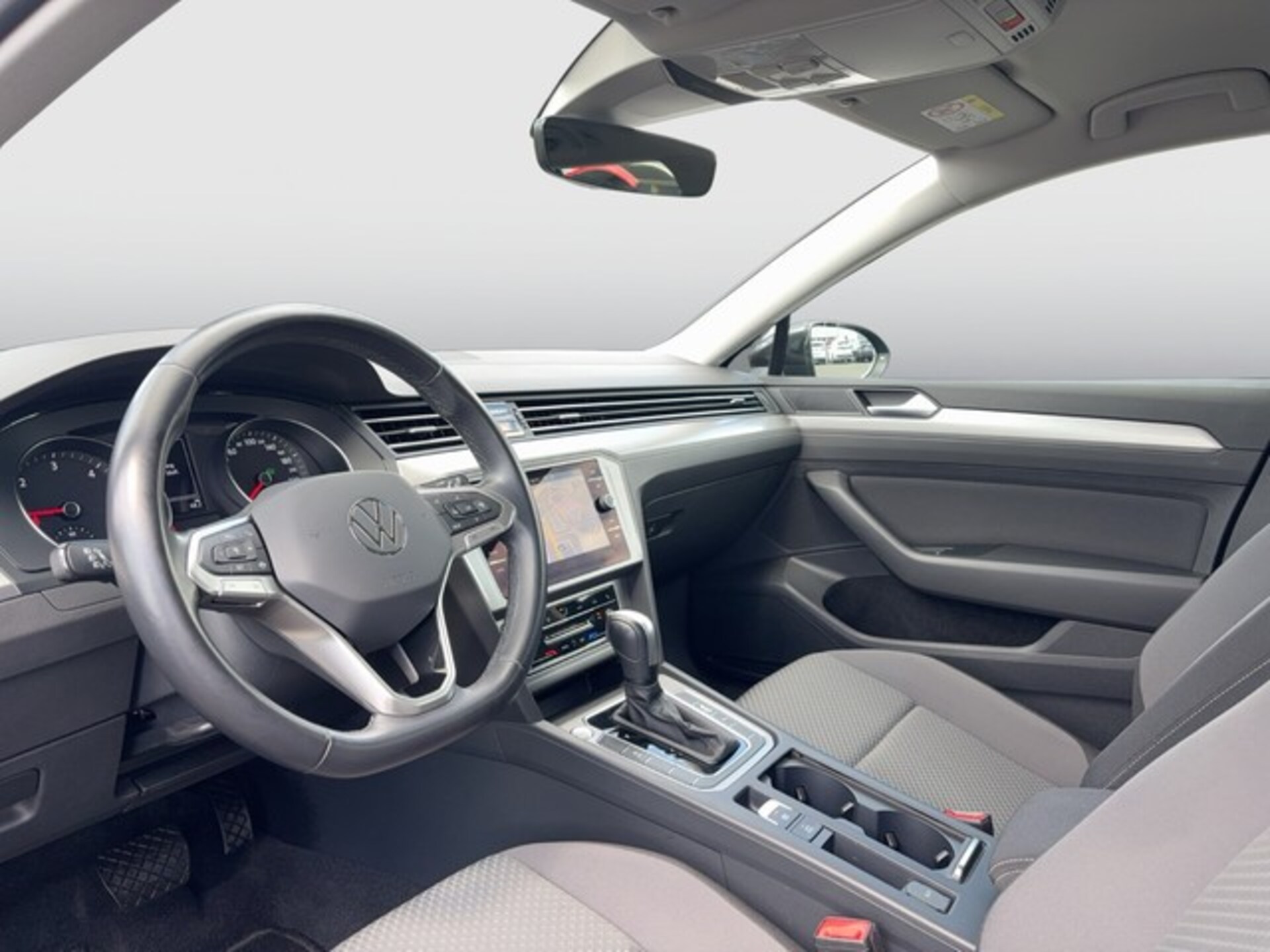 Volkswagen Passat Variant Basis-Modell