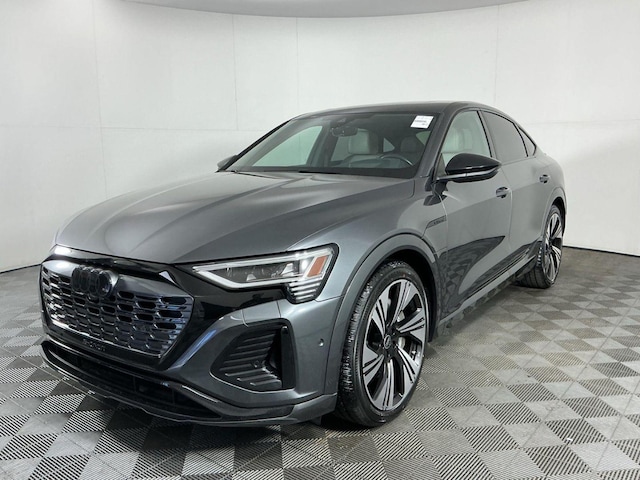 2024 Audi Q8 Sportback e-tron
