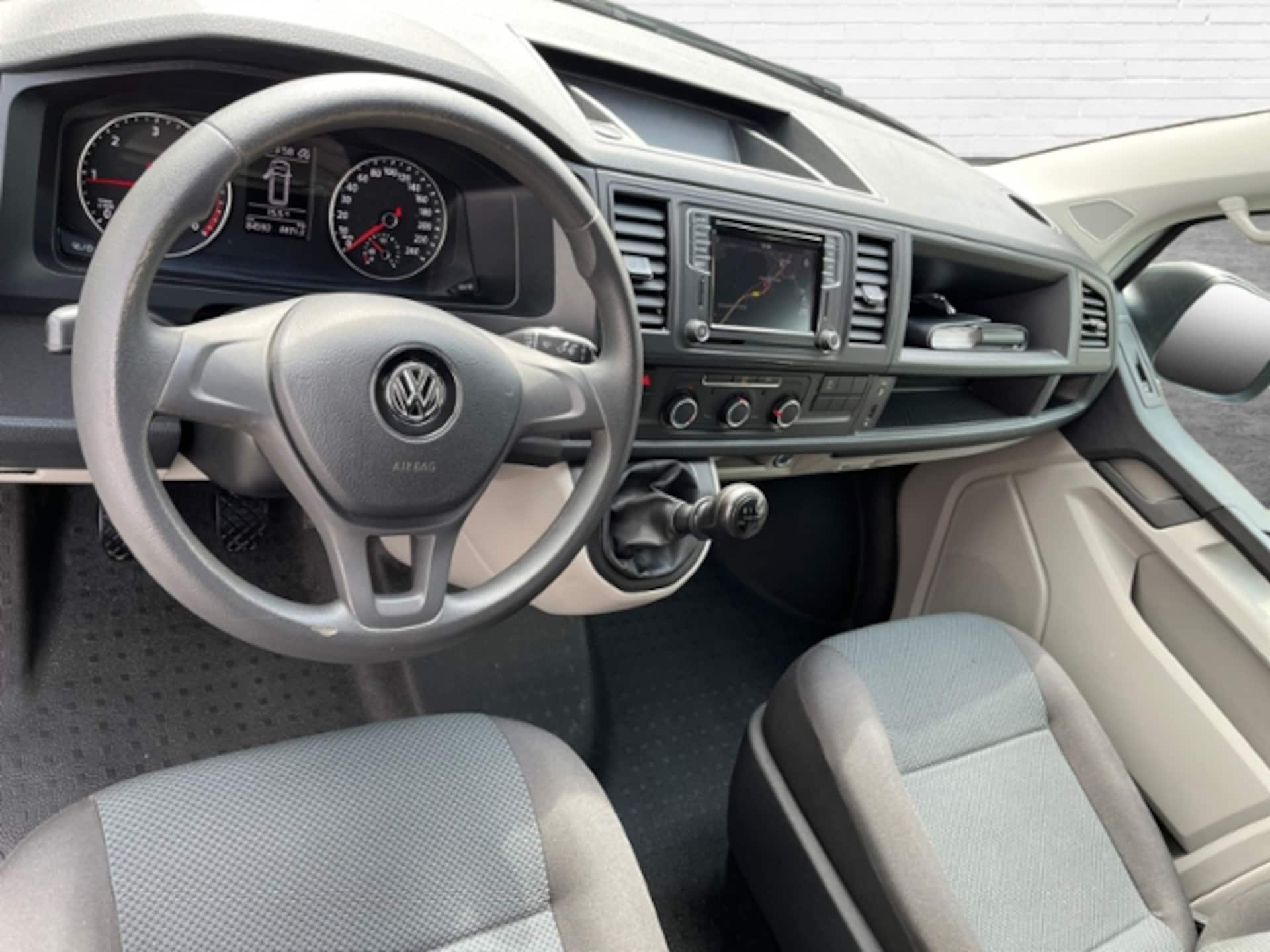 Volkswagen T6 Transporter Kasten langer Radstand