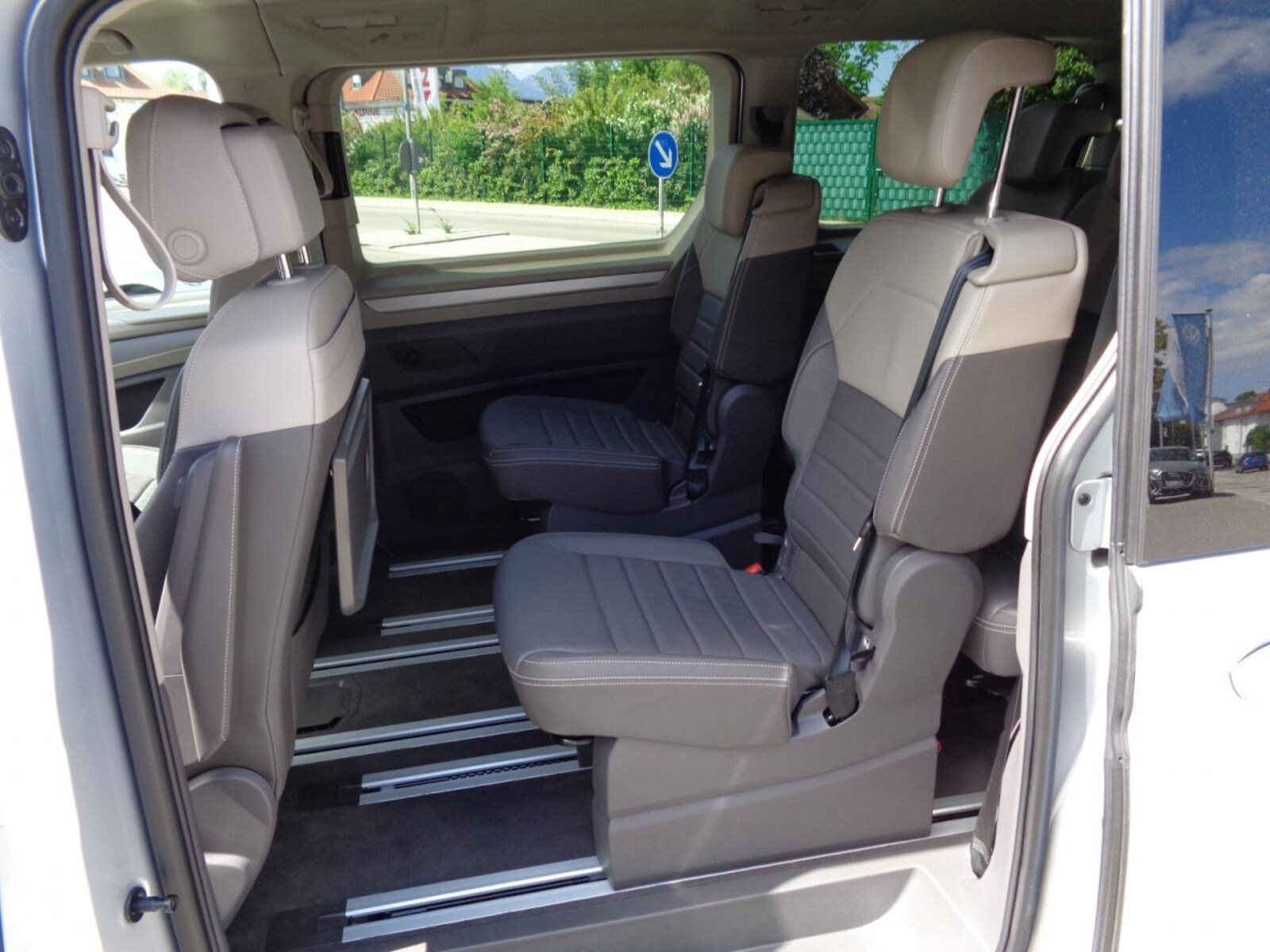 Volkswagen Multivan Langversion – Bild 9
