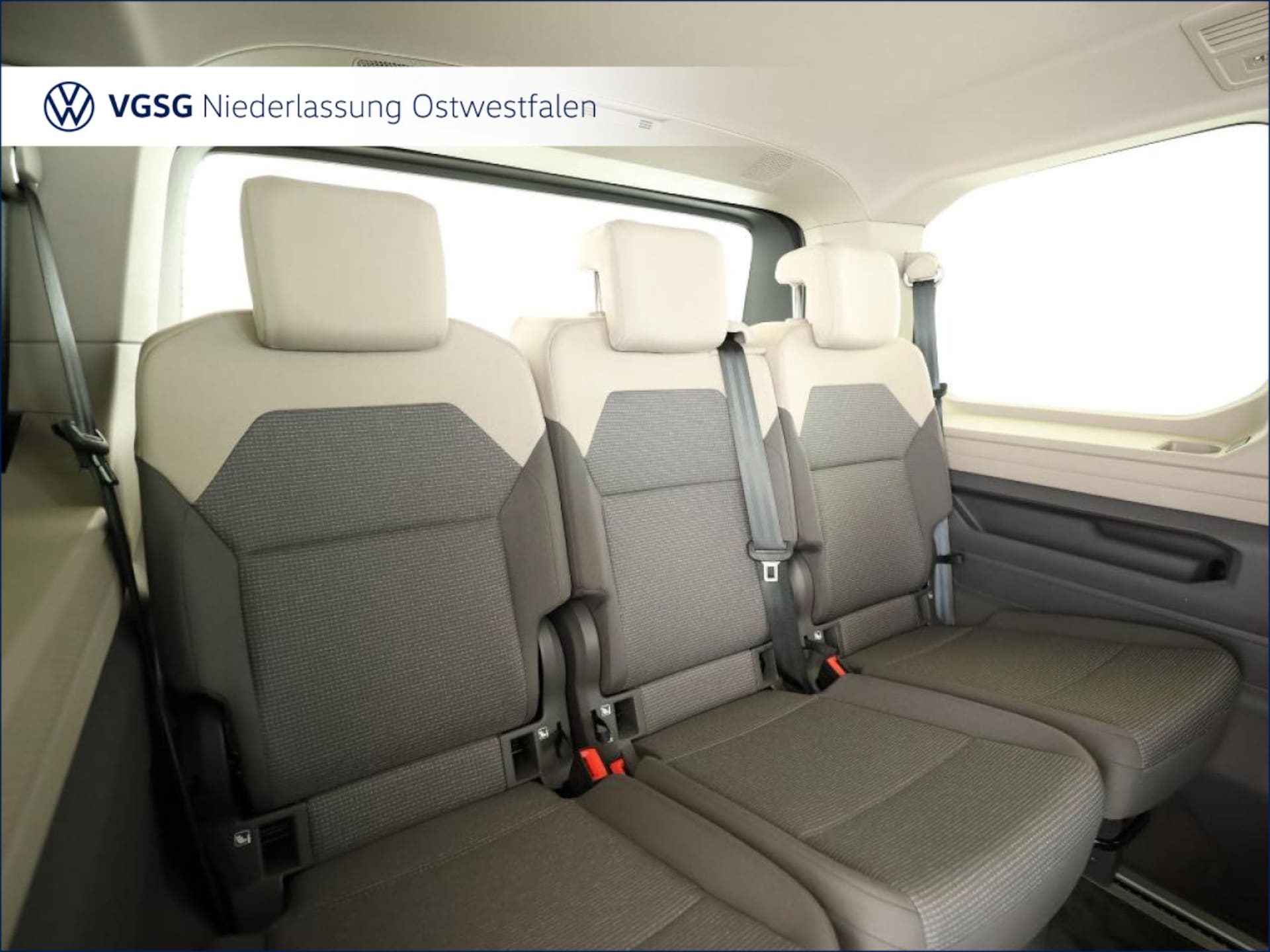 Volkswagen Multivan Basis-Modell