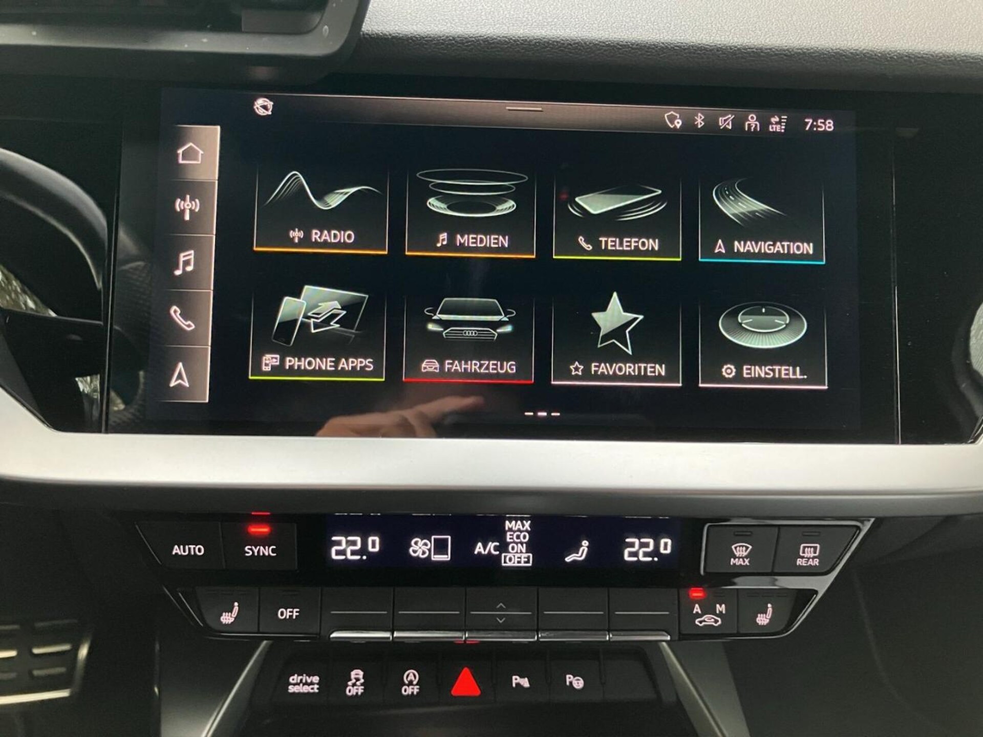 Audi A3 Sportback S line