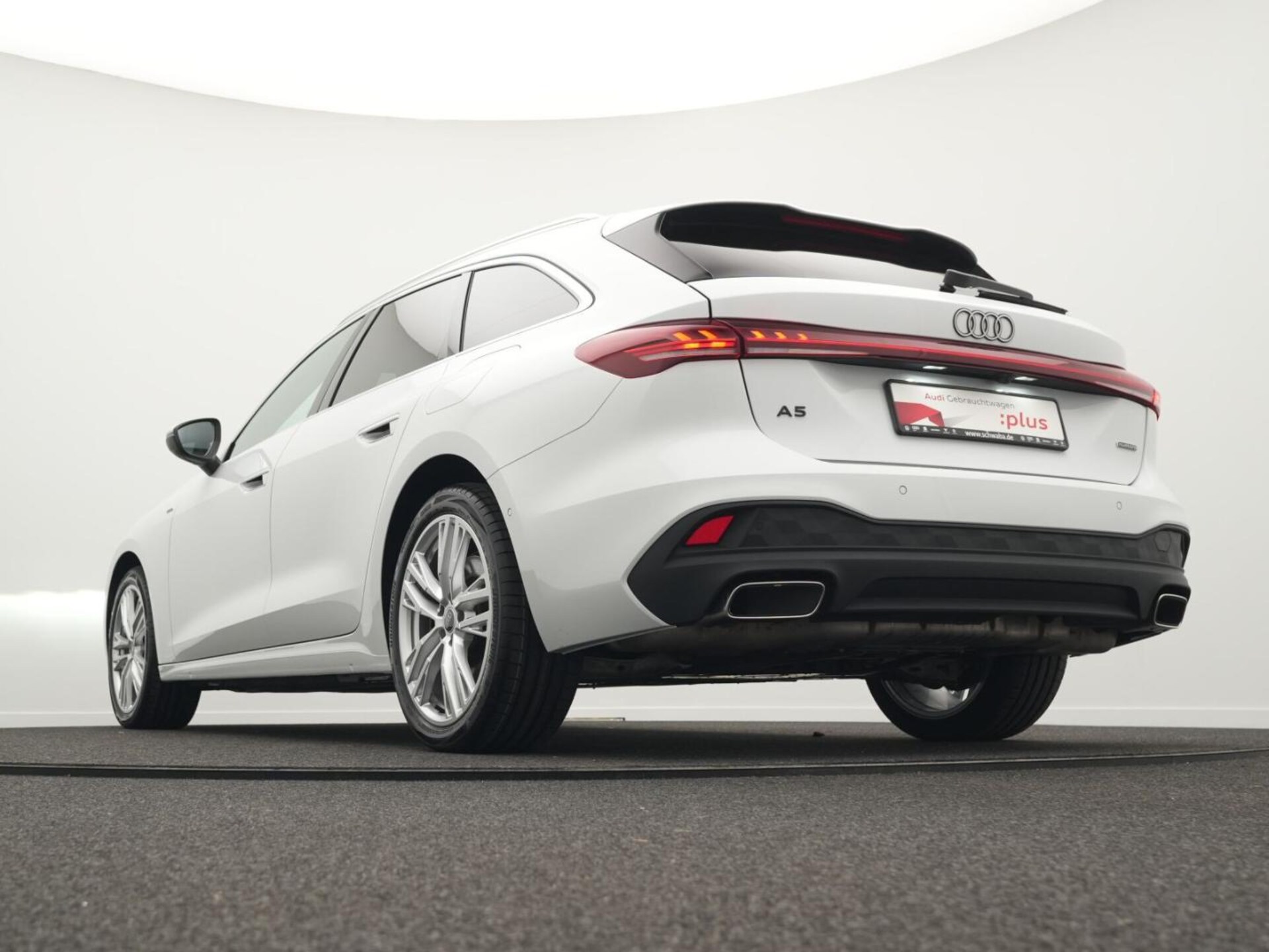 Audi A5 Avant e-hybrid