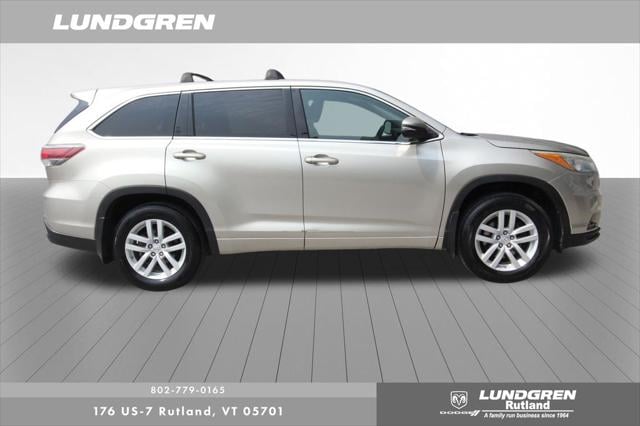 Used 2015 Toyota Highlander LE Plus with VIN 5TDBKRFH1FS175531 for sale in Rutland, VT