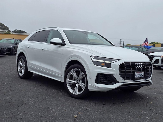 2022 Audi Q8