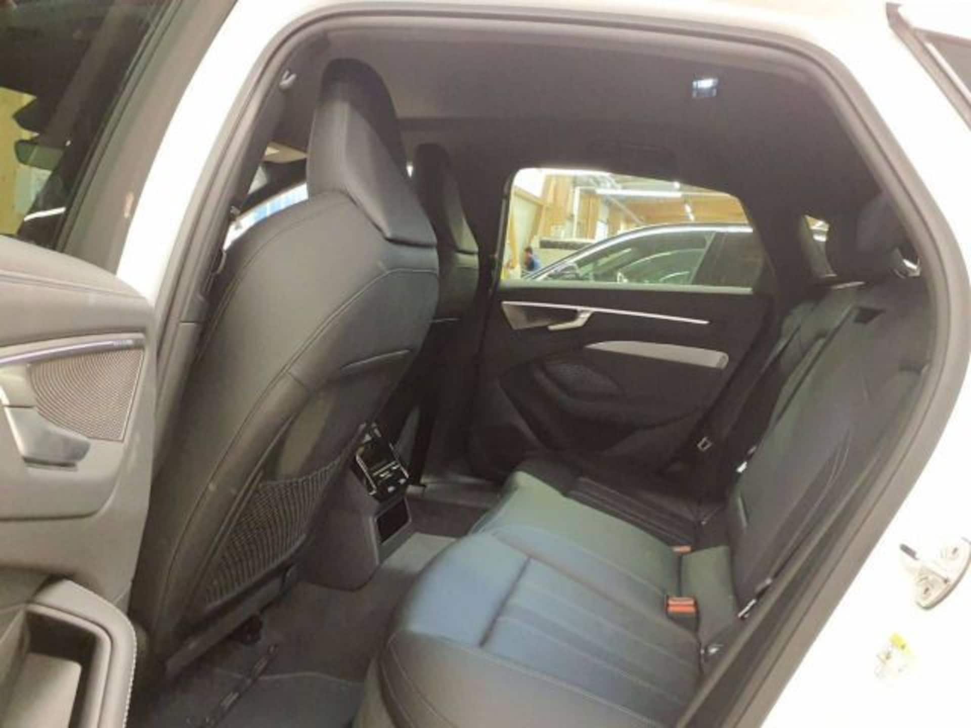 Audi A6 Limousine