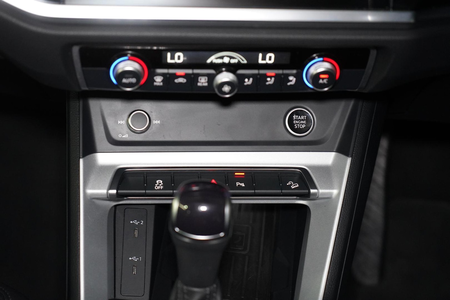 Image about Audi Q3 35 TFSI S tronic