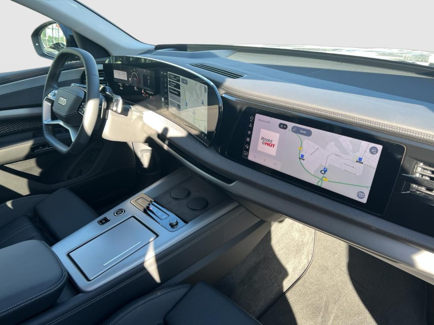 Bild über Audi Q7 SUV TDI quattro 220 kW tiptronic - für weitere Informationen kontaktieren Sie den Audi Partner