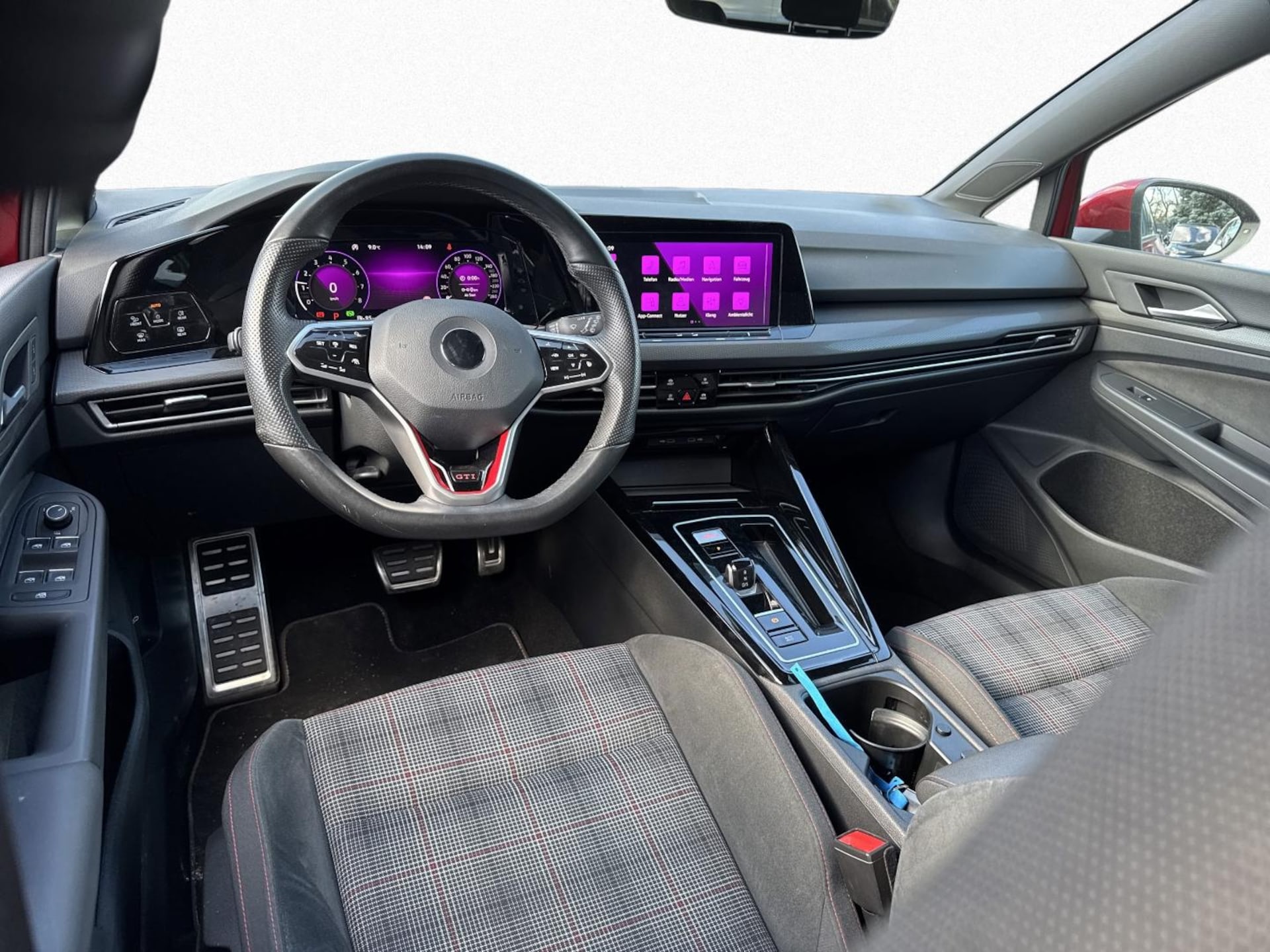 Volkswagen Golf GTI