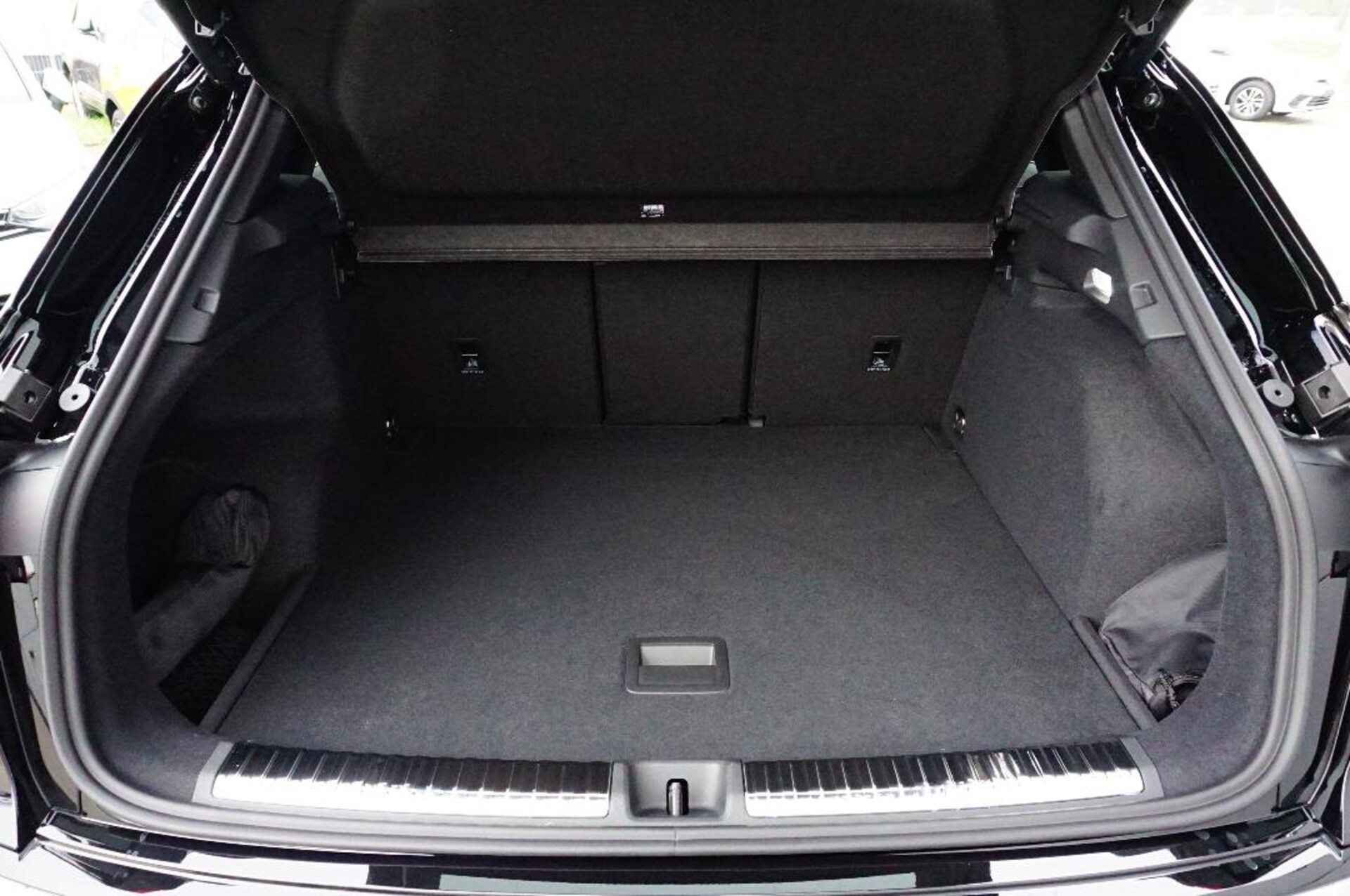 Audi Q3 SUV S line