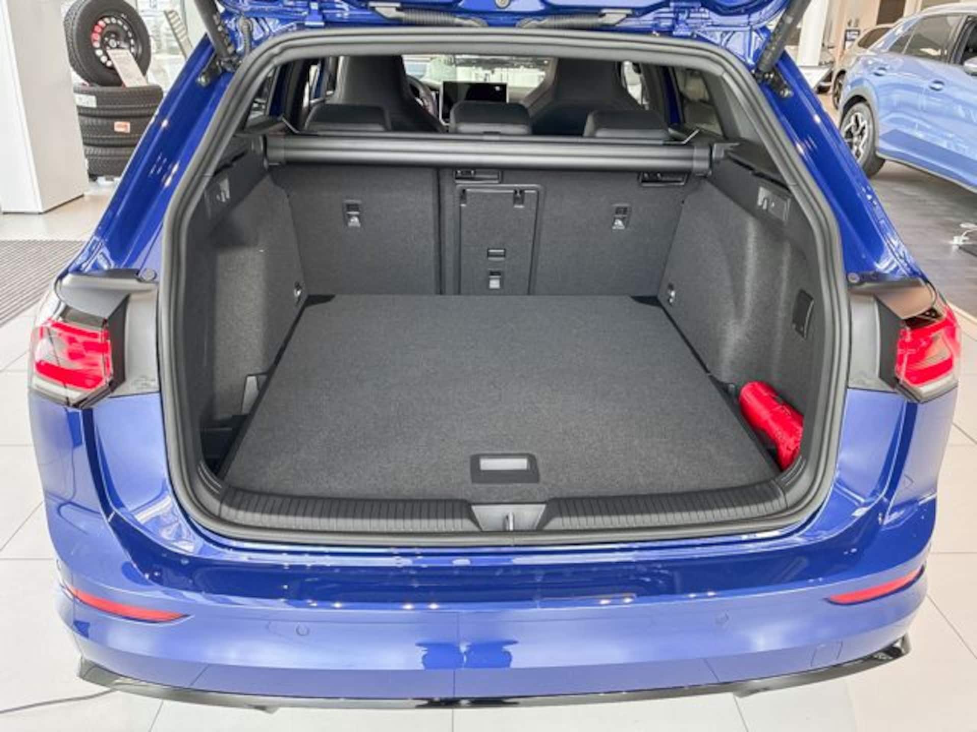 Volkswagen Golf Variant R-Line