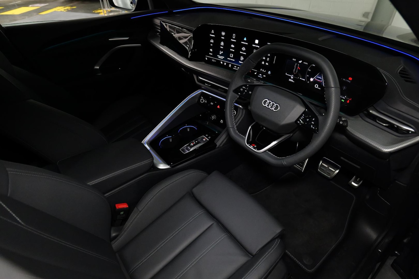 Image about Audi Q5 SUV TDI quattro 150 kW sport