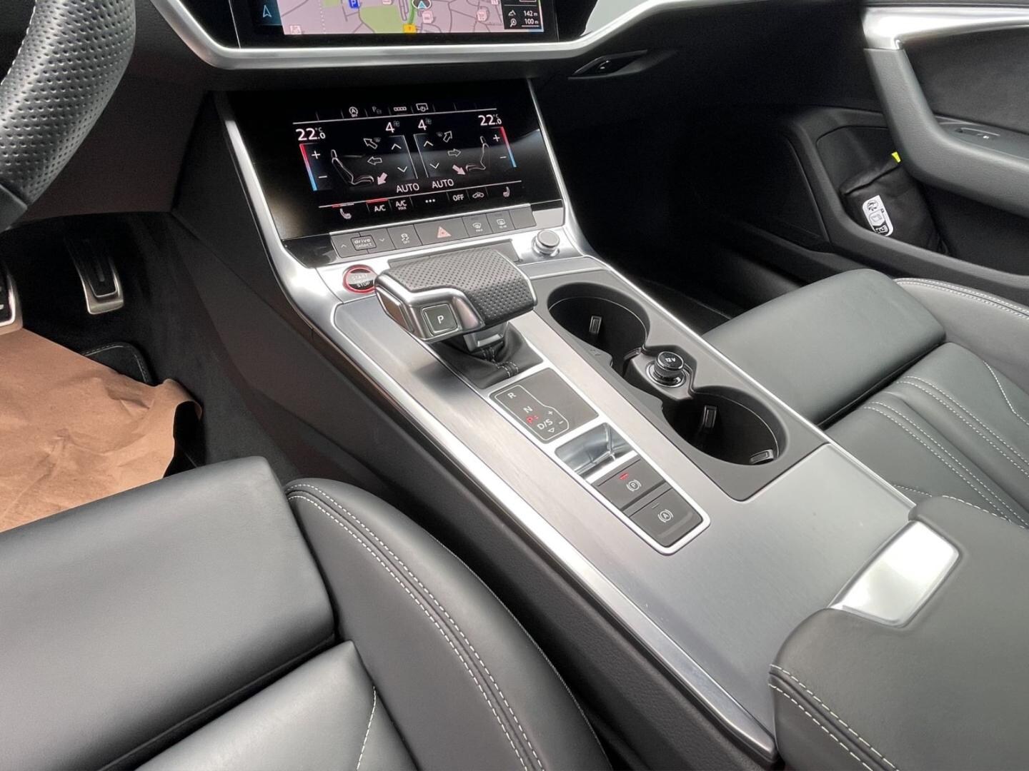 Bild über Audi S6 Limousine TDI quattro tiptronic - für weitere Informationen kontaktieren Sie den Audi Partner