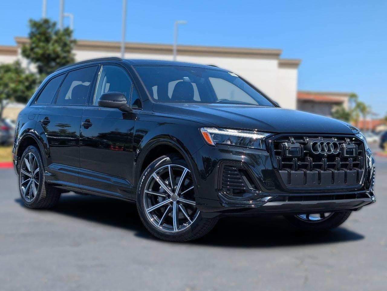 2026 Audi Q7 45 Premium Plus quattro Tiptronic's photo