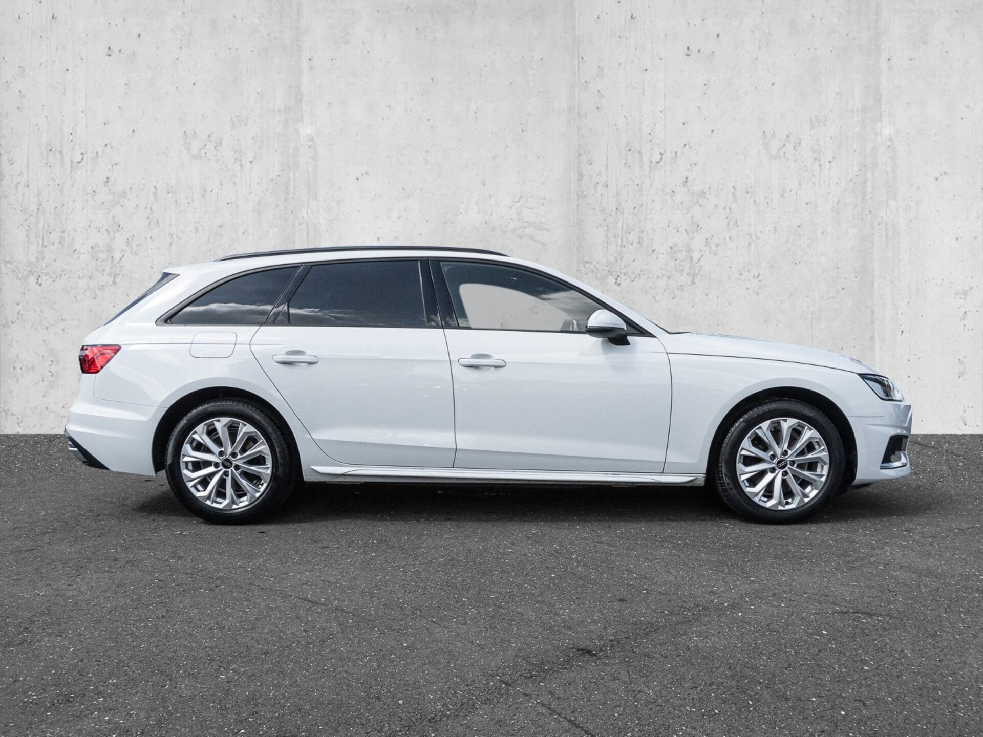 Audi A4 Avant Advanced