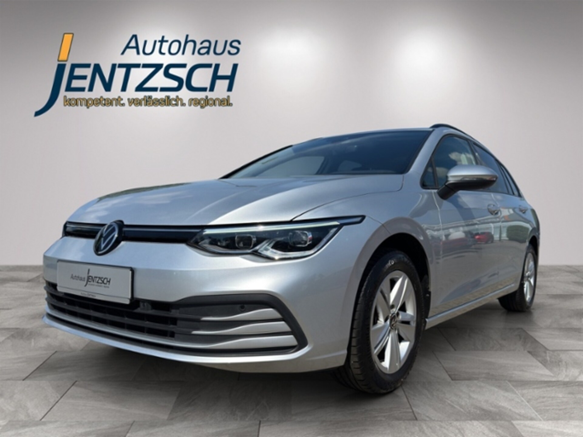 Volkswagen Golf Variant Life