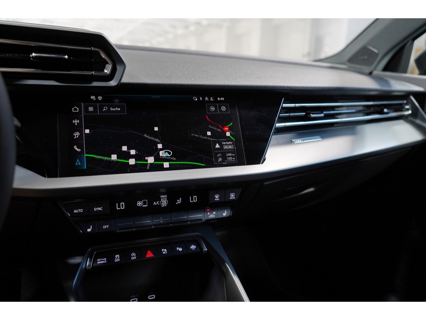 Bild über Audi A3 Sportback S line 30 TFSI S tronic - für weitere Informationen kontaktieren Sie den Audi Partner