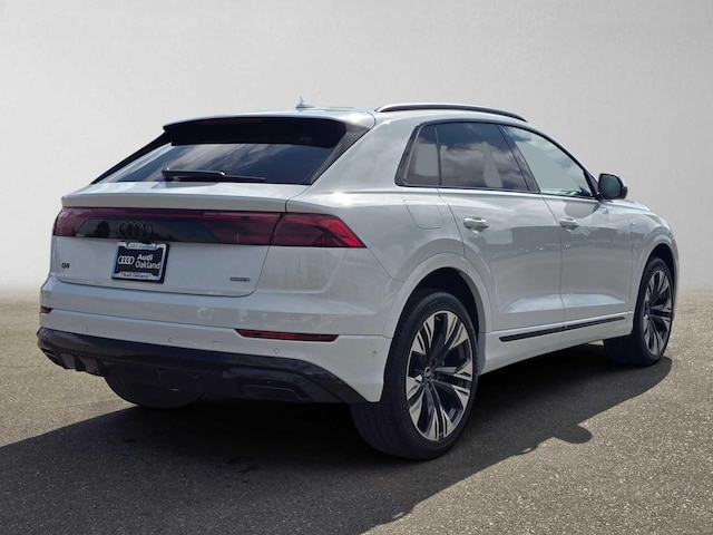 2025 Audi Q8