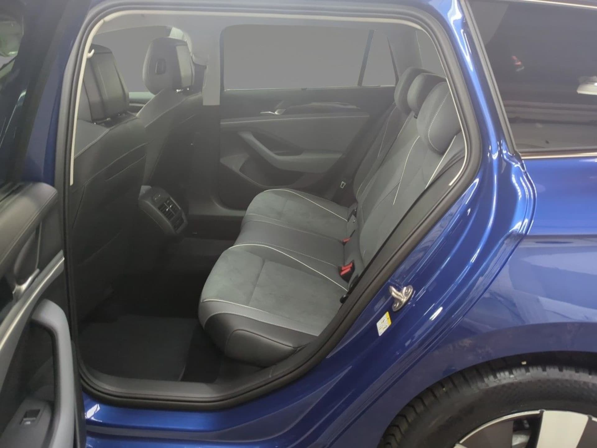 Volkswagen Passat Business