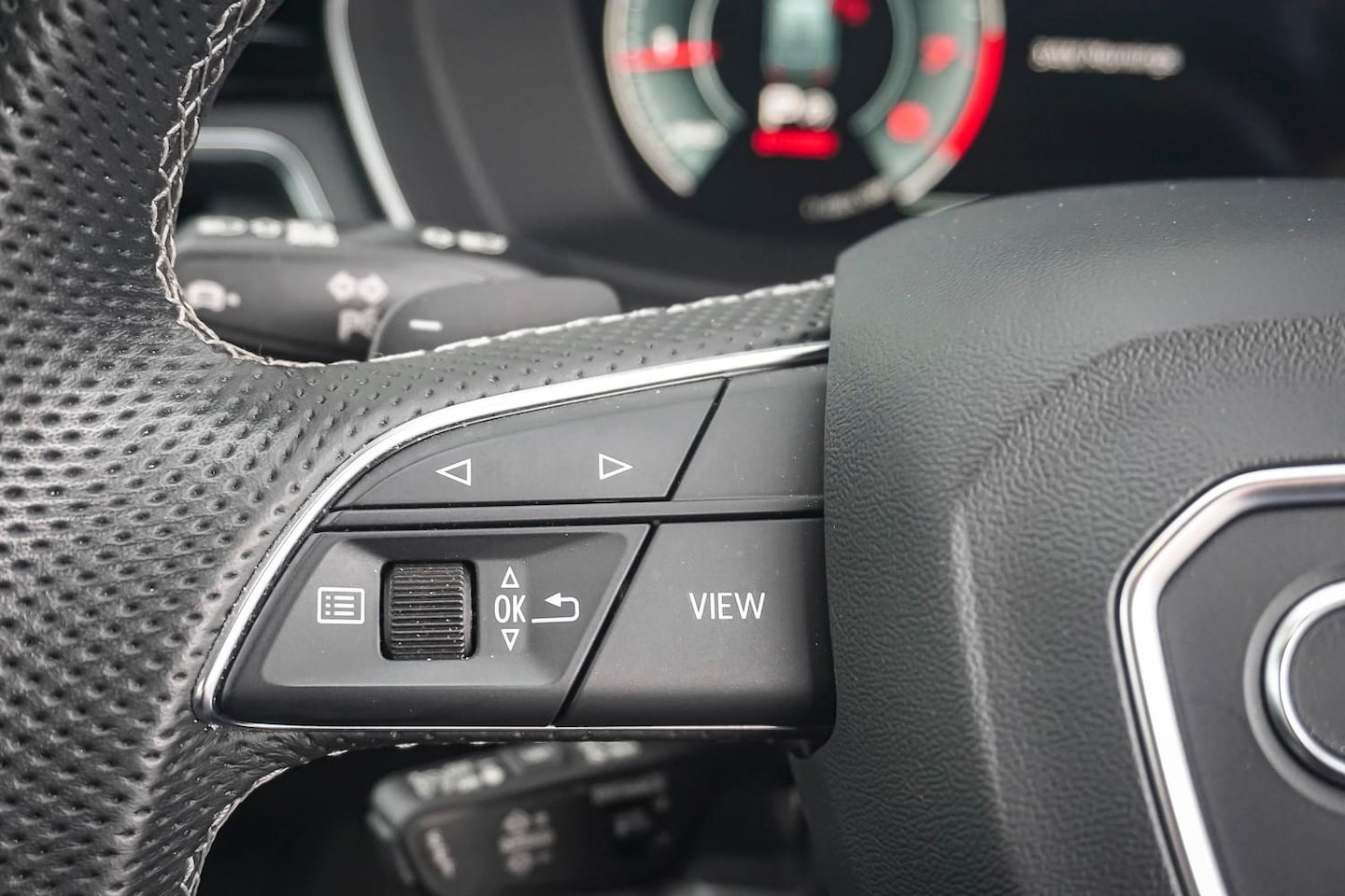 Image about Audi A4 Avant S line 45 TFSI quattro S tronic
