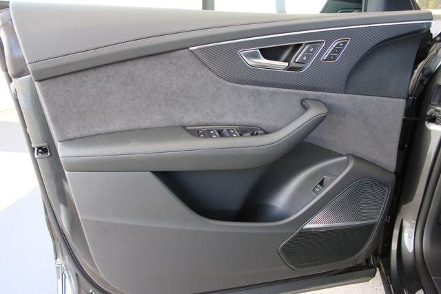 2026 Audi RS Q8 Base - Photo 14