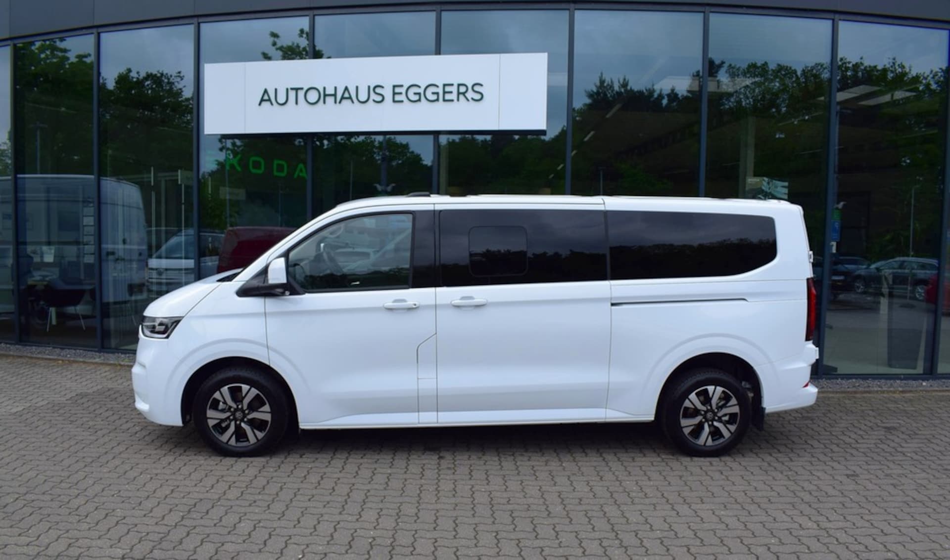 Volkswagen Caravelle langer Radstand Style