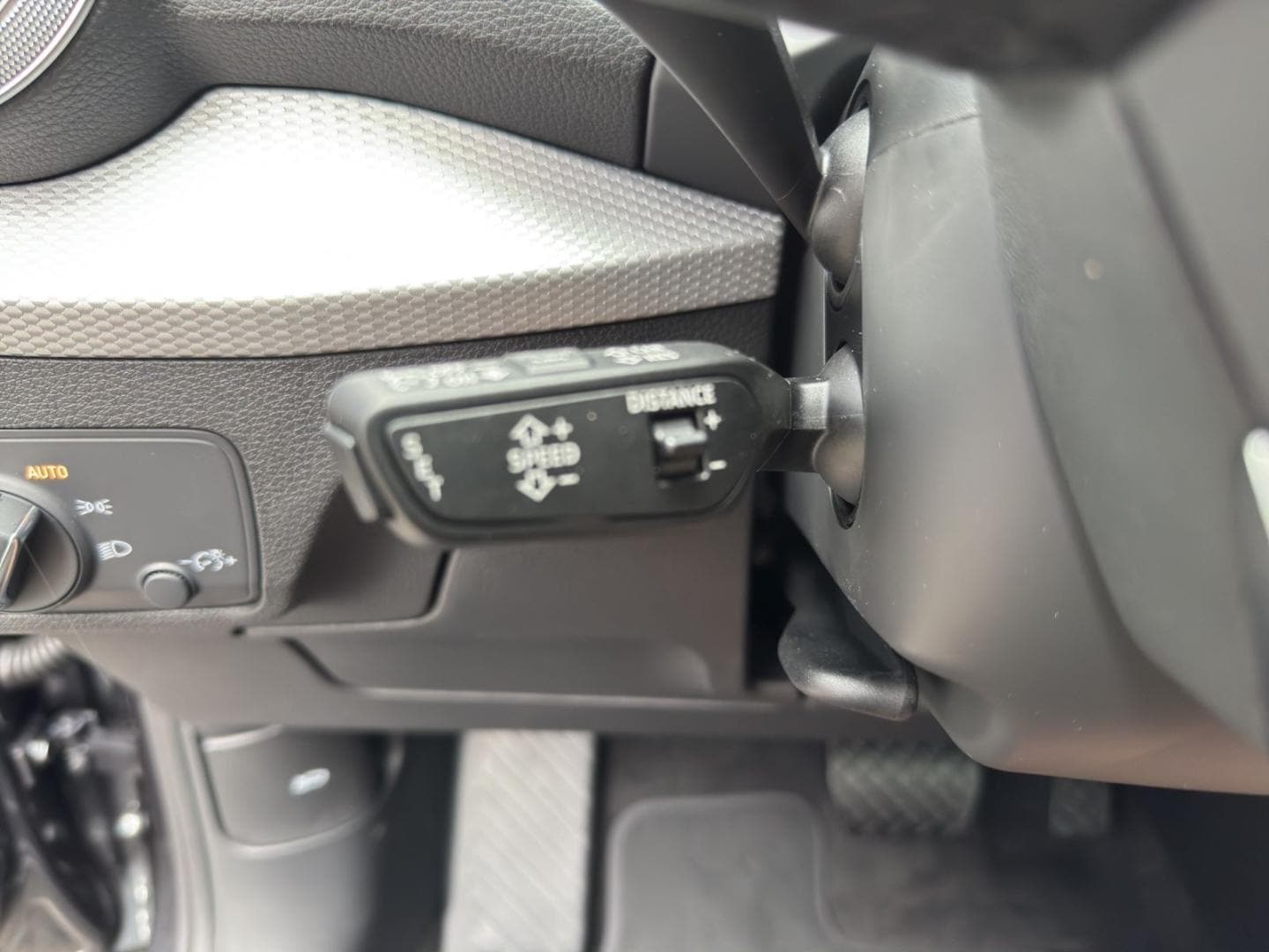Bild über Audi Q2 advanced 35 TFSI S tronic - für weitere Informationen kontaktieren Sie den Audi Partner