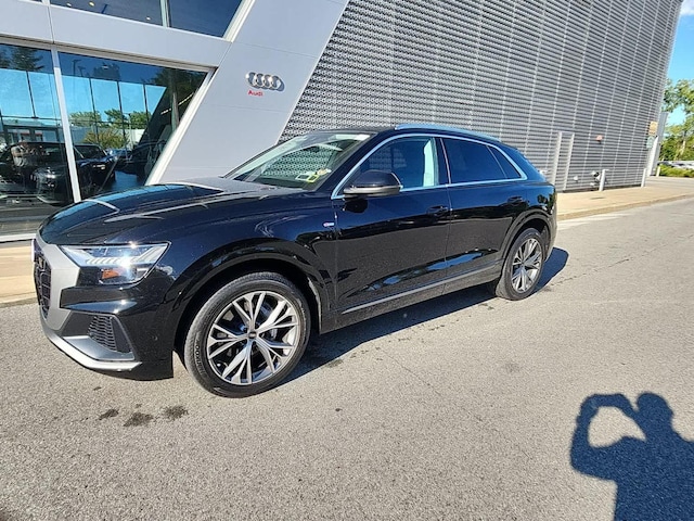 Photo of 2023 Audi Q8 