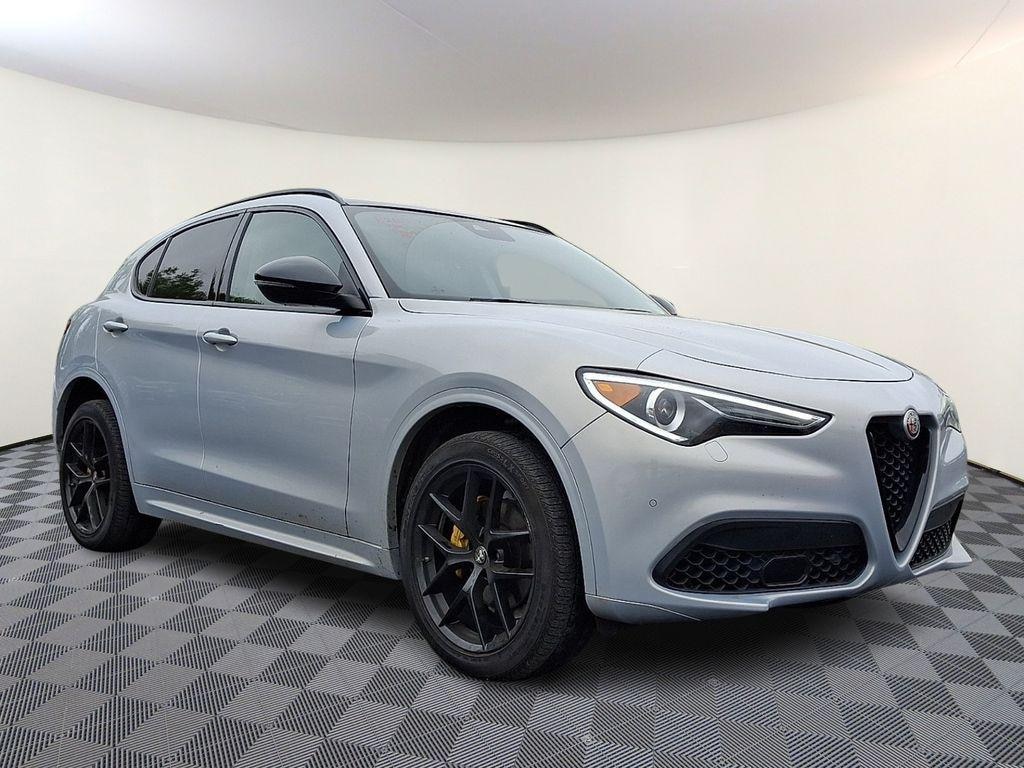 2021 Alfa Romeo Stelvio