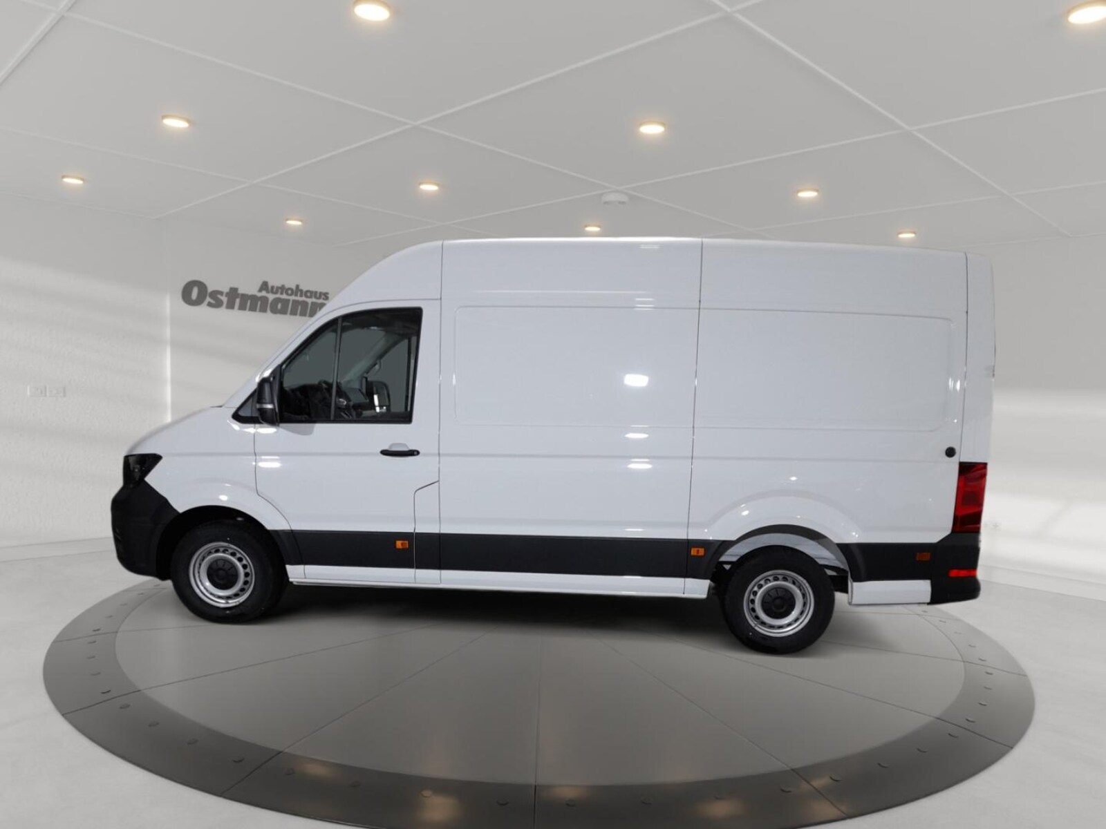 Volkswagen Crafter Kasten mittlerer Radstand – Bild 2