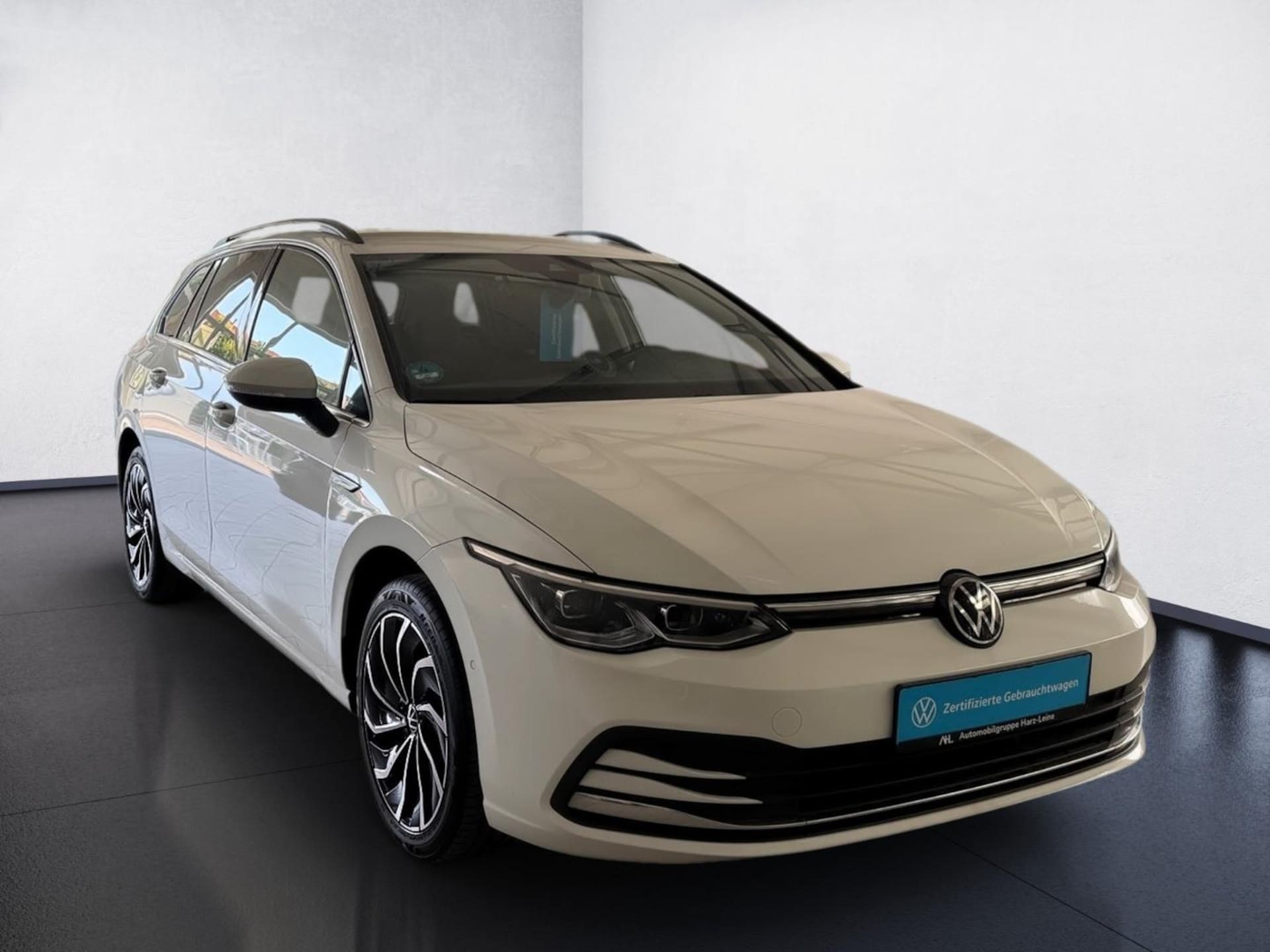 Volkswagen Golf Variant Style