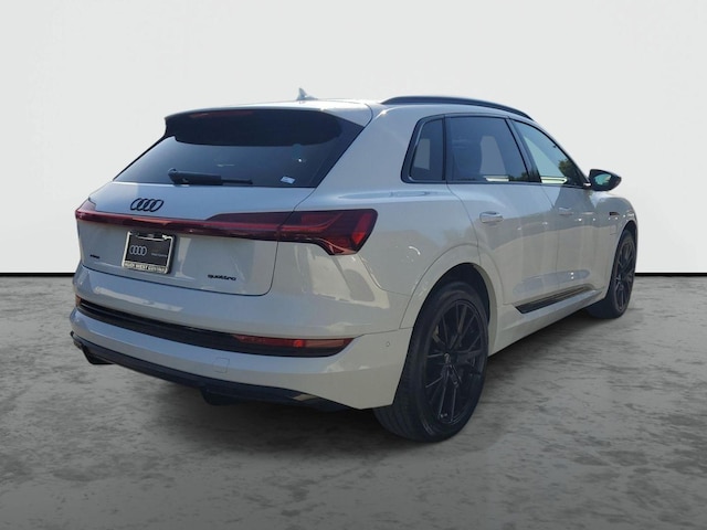 2023 Audi e-tron
