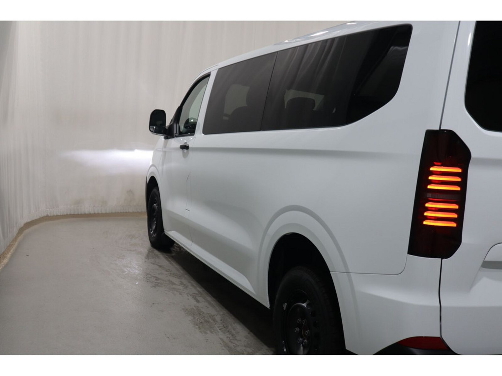 Volkswagen Caravelle langer Radstand – Bild 13