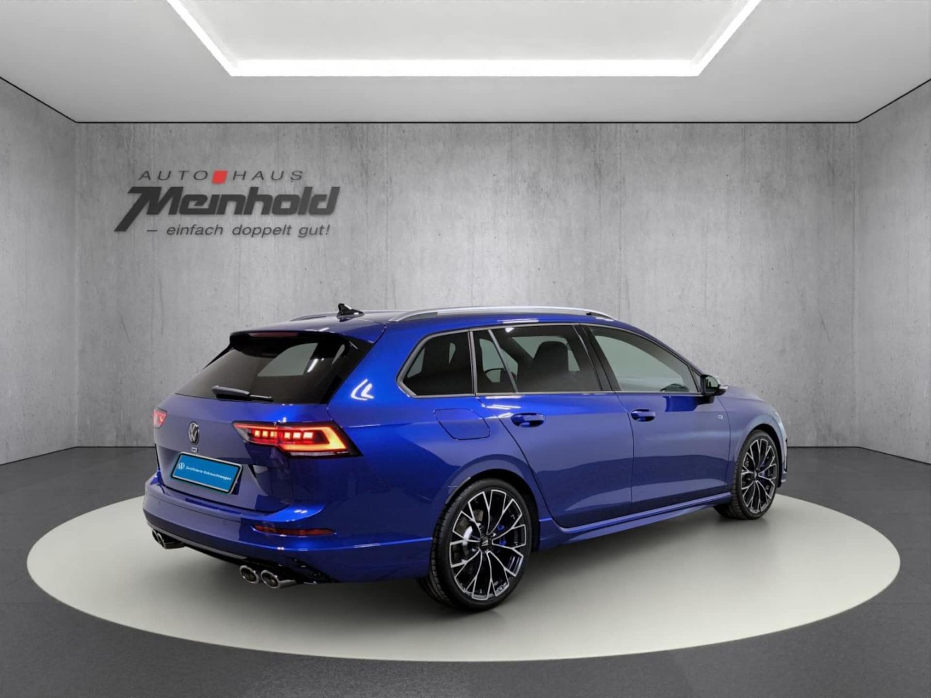 Volkswagen Golf Variant R