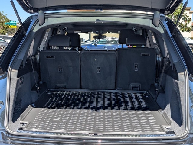 2026 Audi Q7 Premium Plus - Photo 8