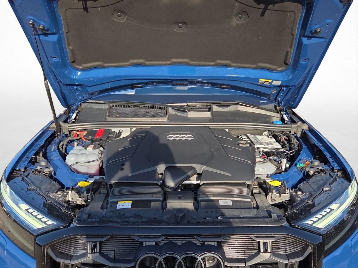 Bild über Audi Q7 SUV TFSI e S line business TFSI e quattro 360 kW tiptronic - für weitere Informationen kontaktieren Sie den Audi Partner