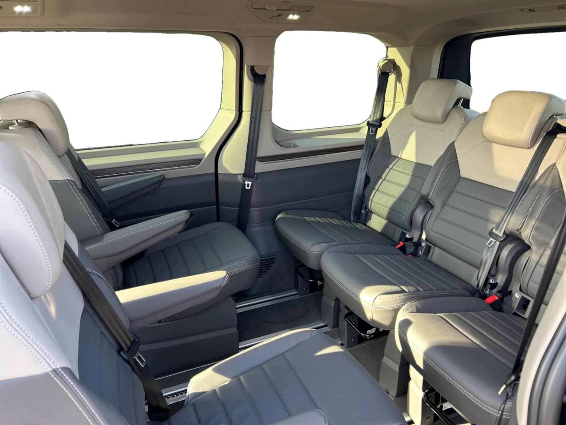 Volkswagen Multivan Style