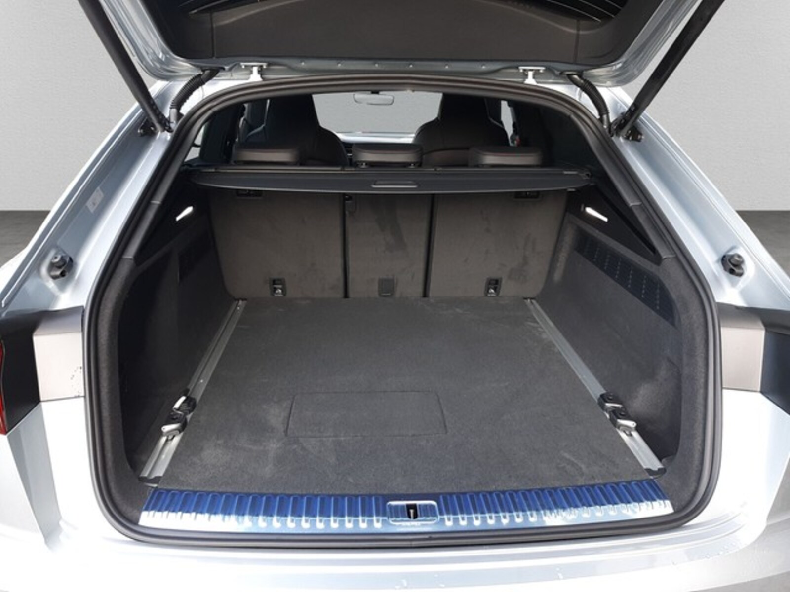 Audi Q8 – Bild 13