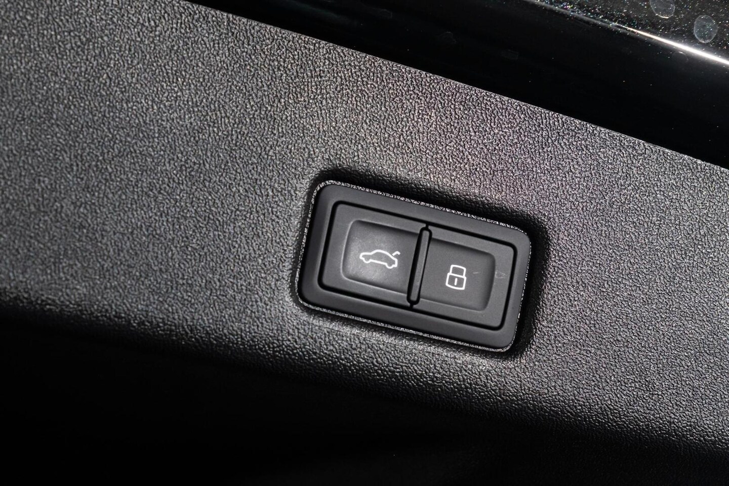 Image about Audi Q5 SUV TDI quattro 150 kW sport
