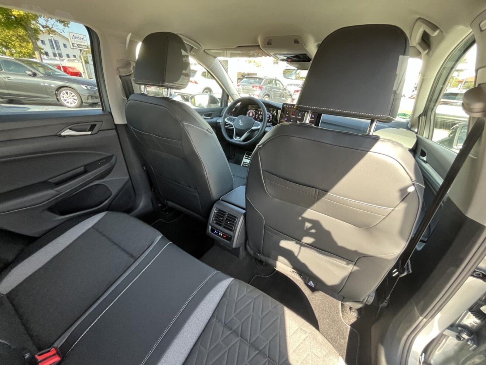 Volkswagen Golf – Bild 10