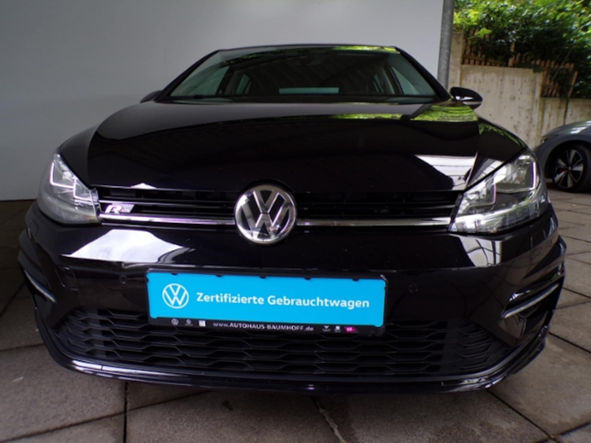 Volkswagen Golf R-Line