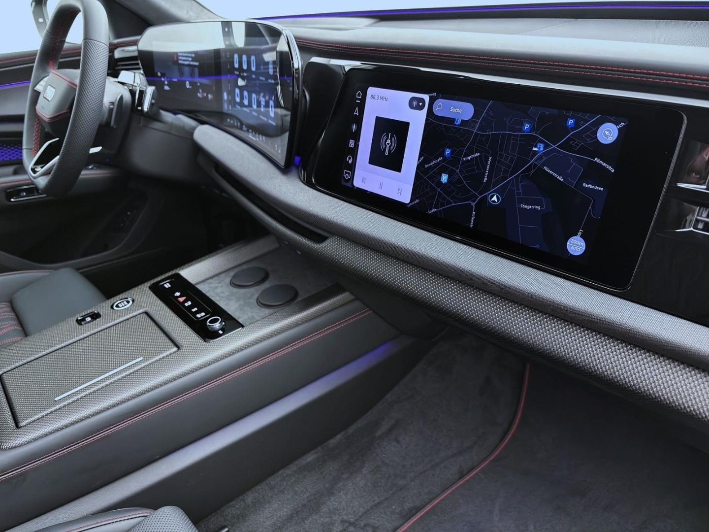 Bild über Audi Q7 SUV TDI quattro 220 kW tiptronic - für weitere Informationen kontaktieren Sie den Audi Partner