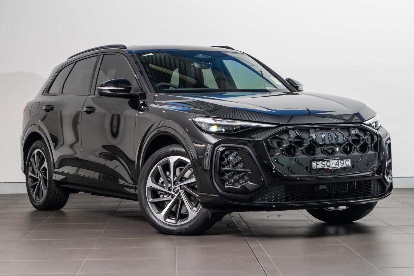 Image about Audi Q5 SUV TDI quattro 150 kW sport
