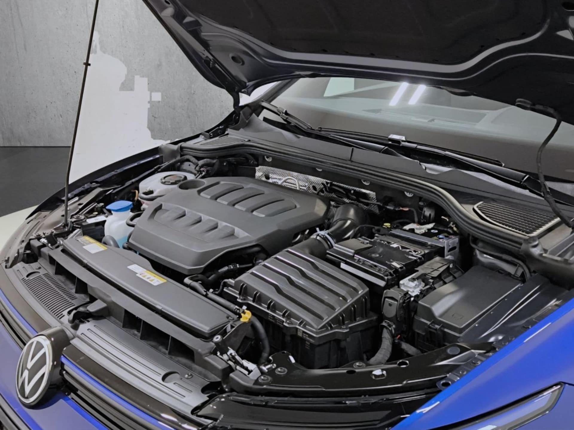 Volkswagen Golf Variant R