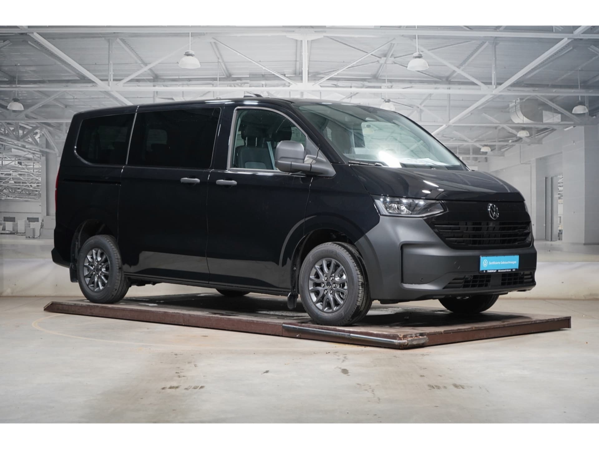 Volkswagen Transporter Kombi kurzer Radstand