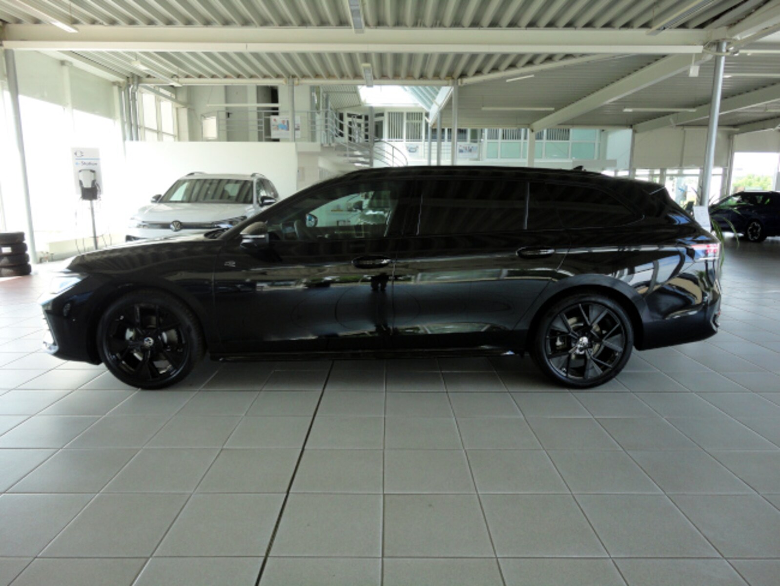 Volkswagen Passat Variant – Bild 2